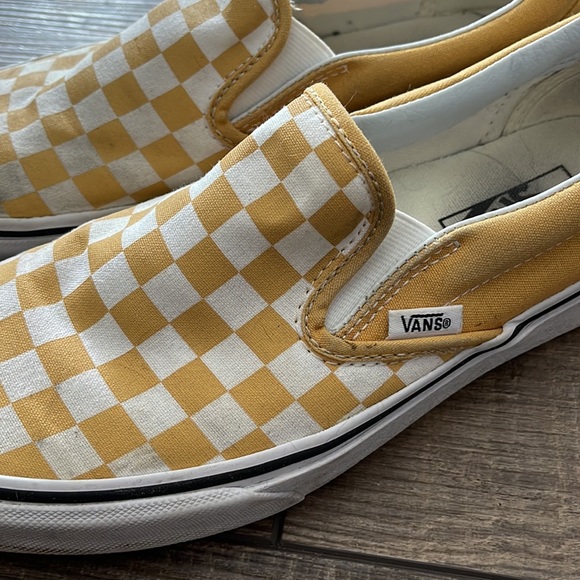 Checkered Vans - Picture 3 of 3